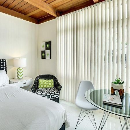 Calla Lily Inn Παλμ Σπρινγκς Εξωτερικό φωτογραφία